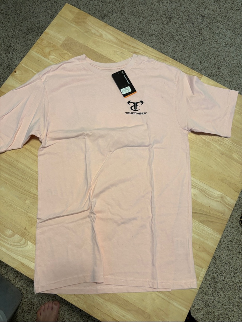 True Timber bass pro shop Men's Short Sleeve Crewneck T-Shirt in Light Pink NWT